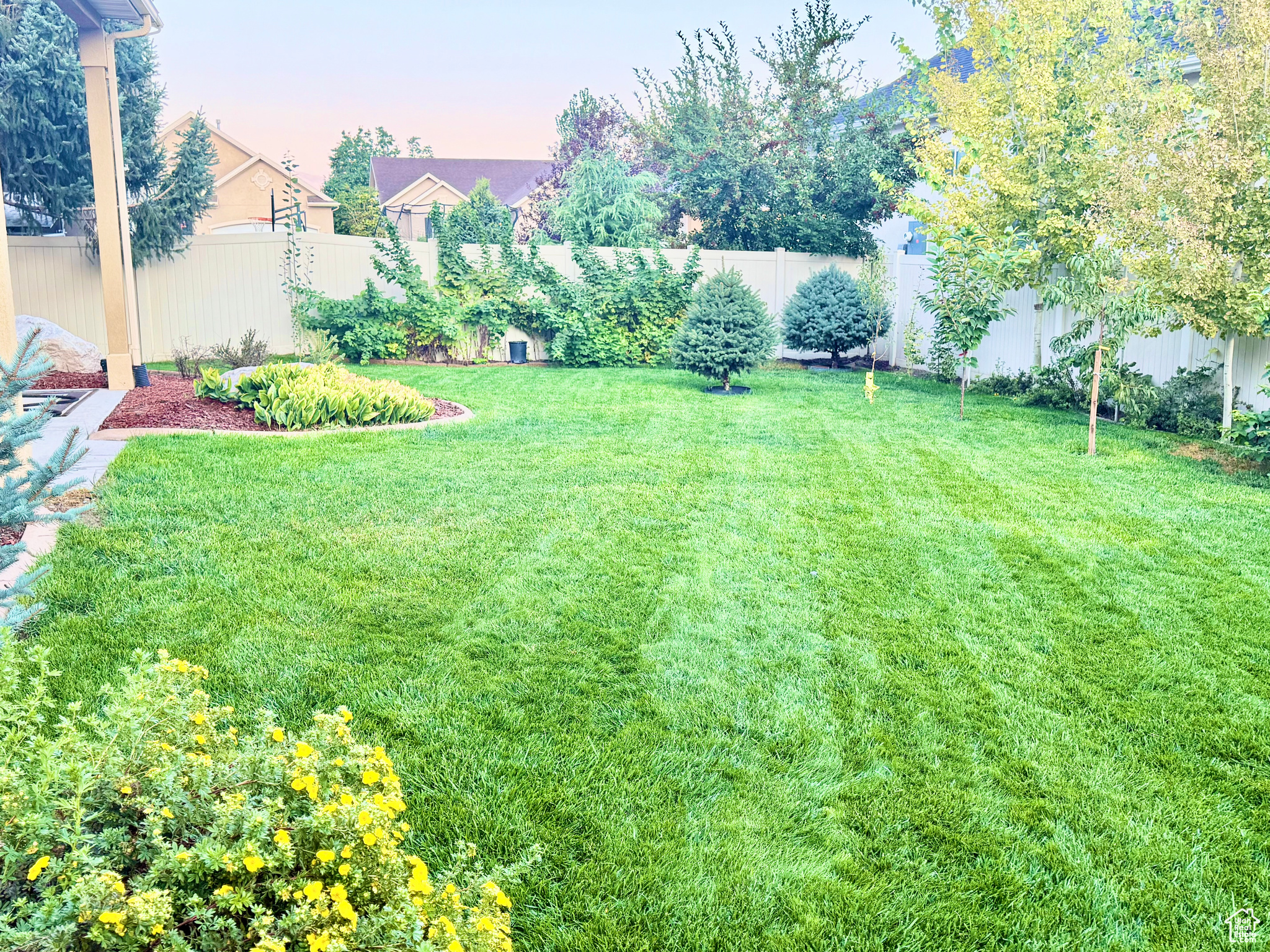 PICKET LANE - Residential
