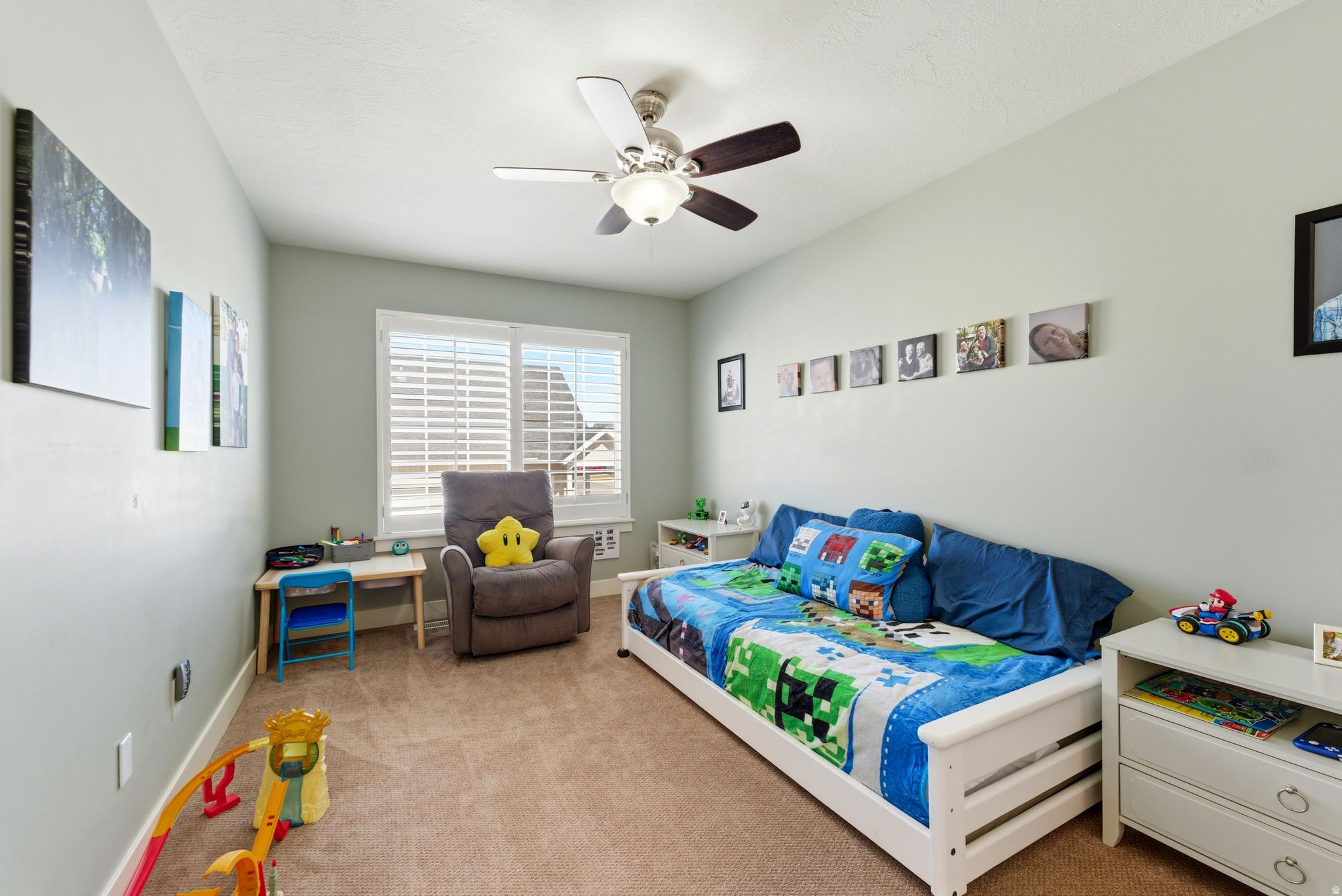 COTTAGES AT HIDDEN - Residential