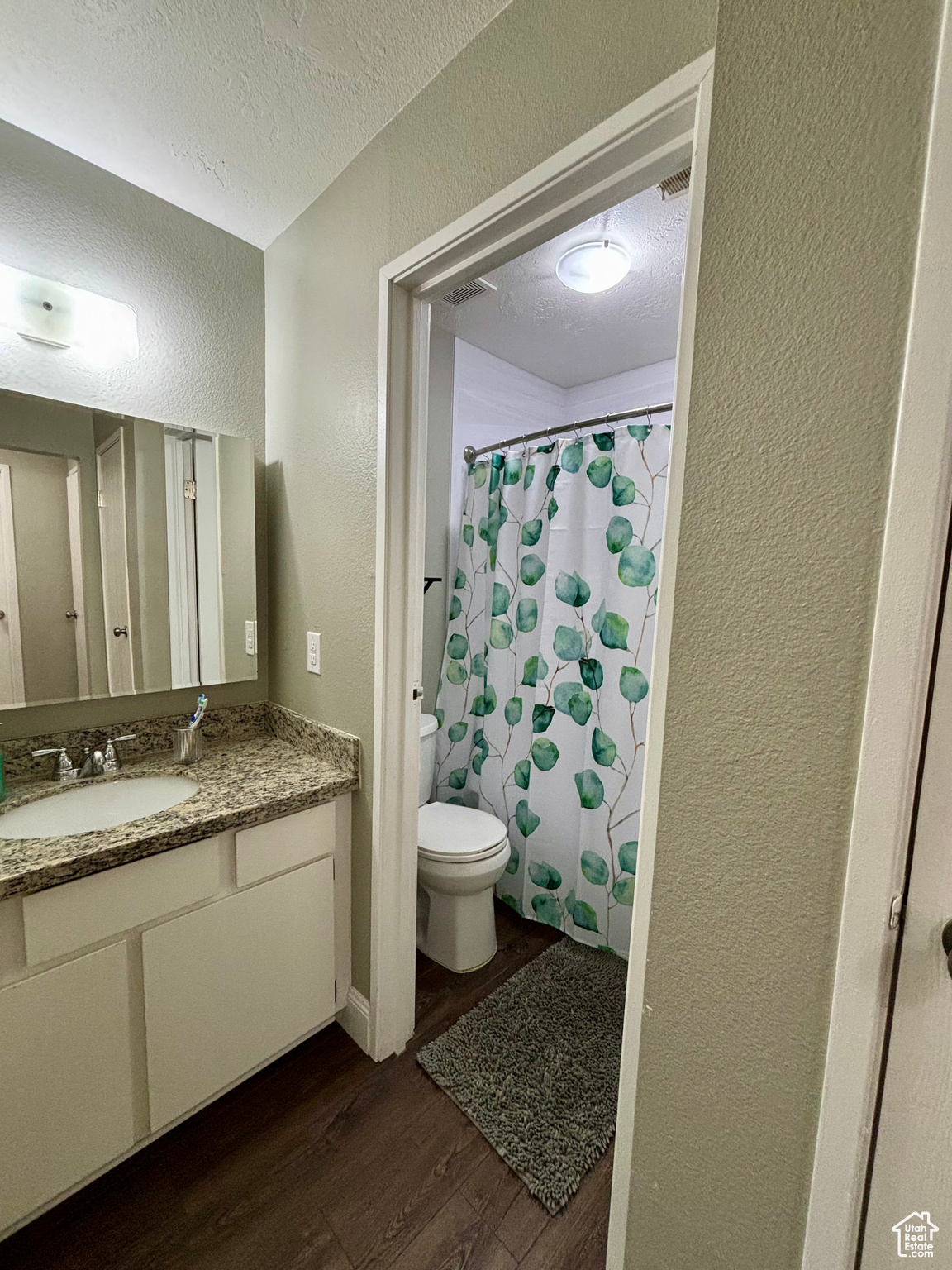 ORCHARD CREEK - Residential