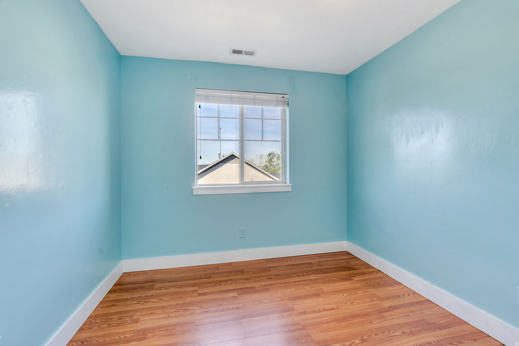 INDEPENDENCE AVENUE - Residential