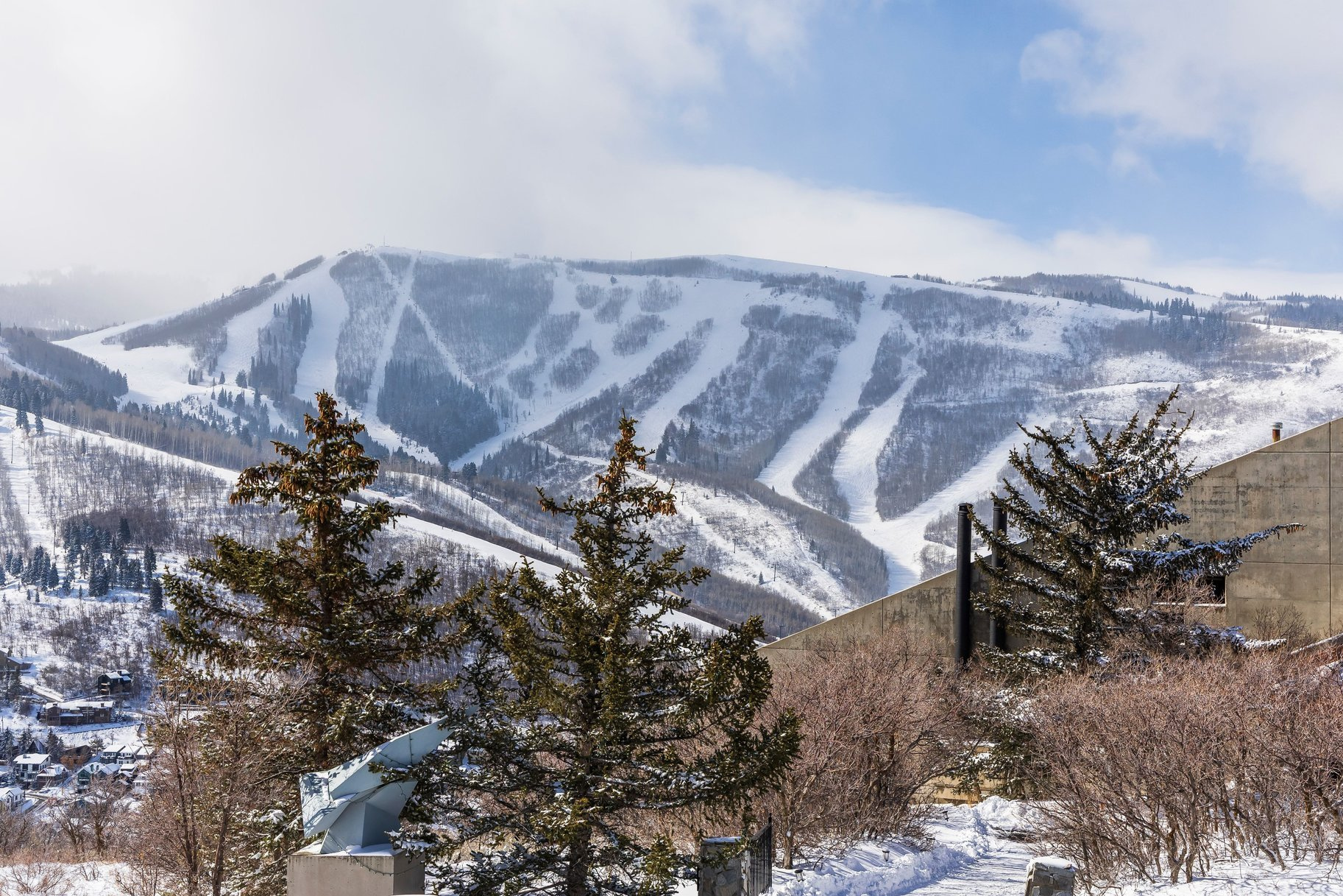 THE AERIE - Residential