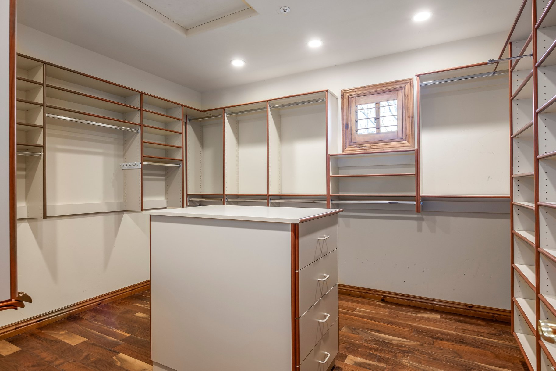 THE AERIE - Residential