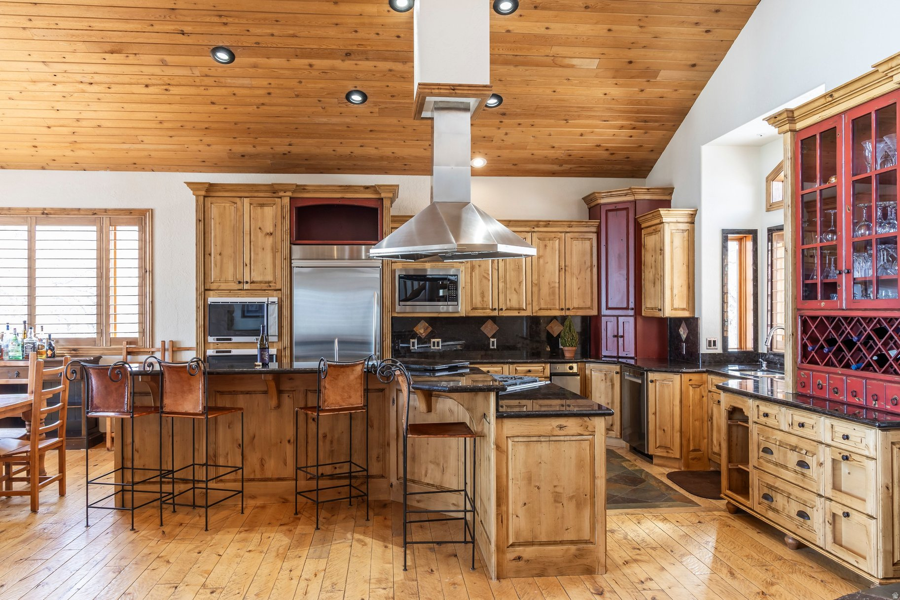 THE AERIE - Residential