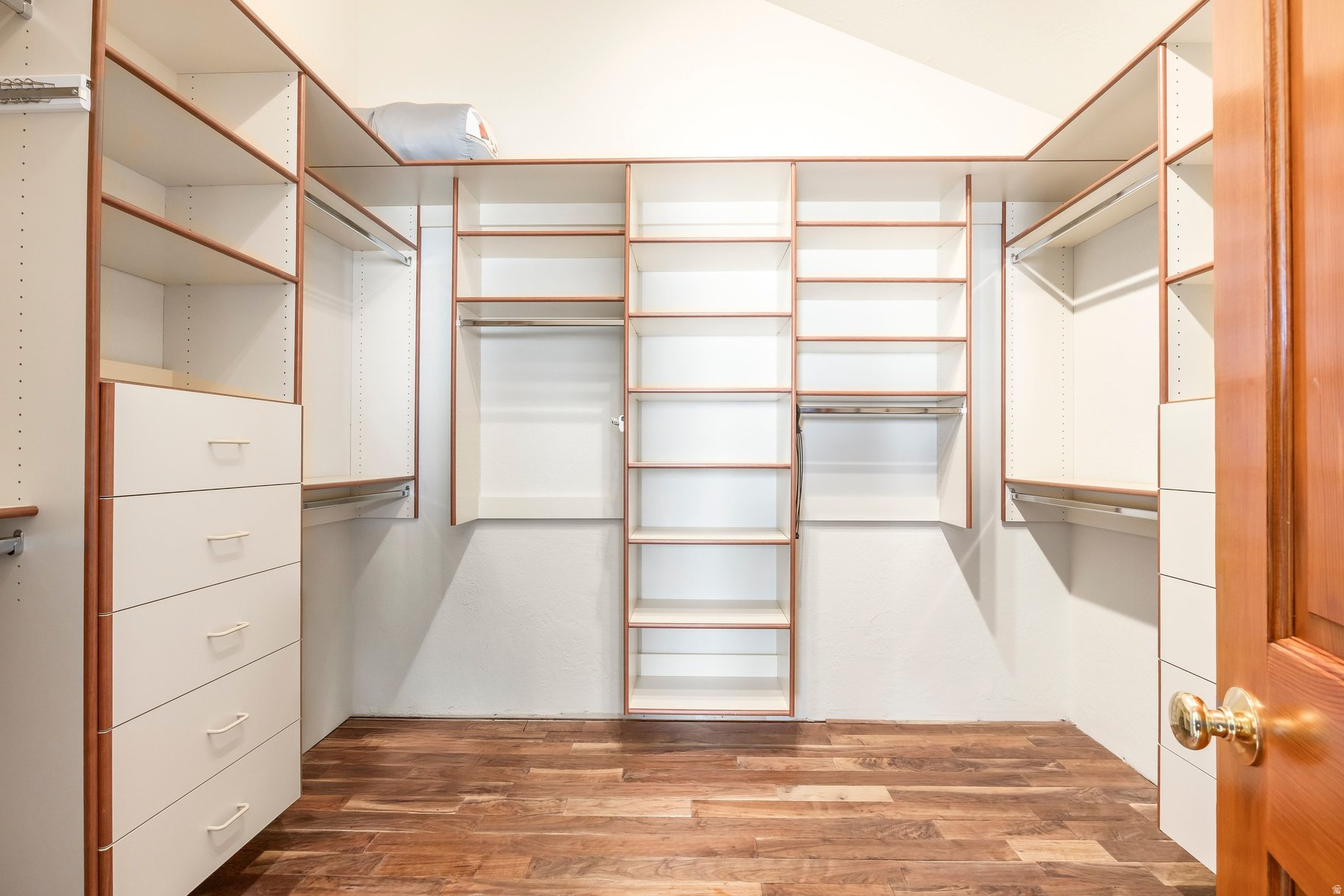 THE AERIE - Residential