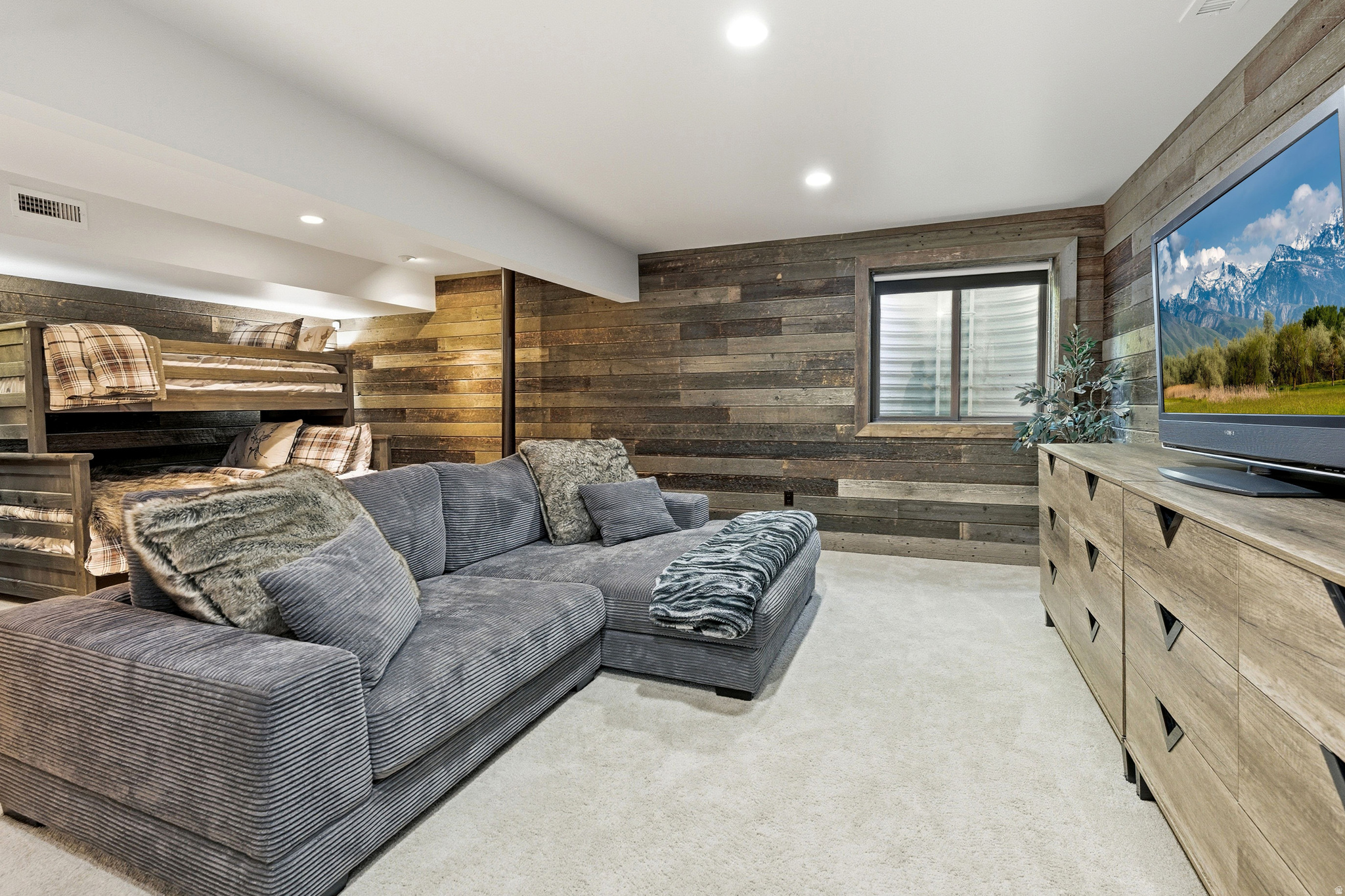 THAYNES CANYON SMALL, SUBDIVISION - Residential