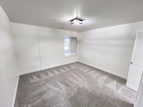 Tiny photo for 4953 S EASTRIDGE LN #143, Salt Lake City, UT 84117 (MLS # 2123594)