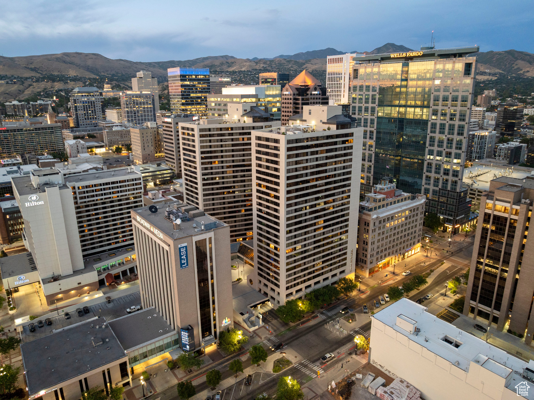 AMERICAN TOWERS - Residential