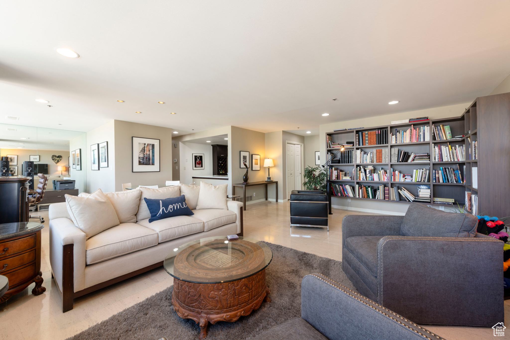 AMERICAN TOWERS - Residential