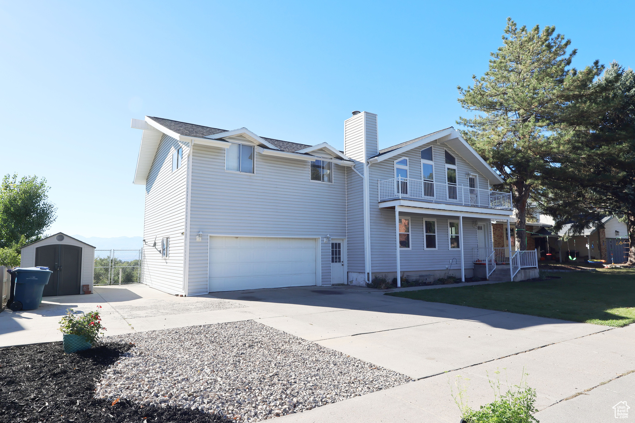 10930 S Pleasant Hill Cir, Sandy, Utah image 2