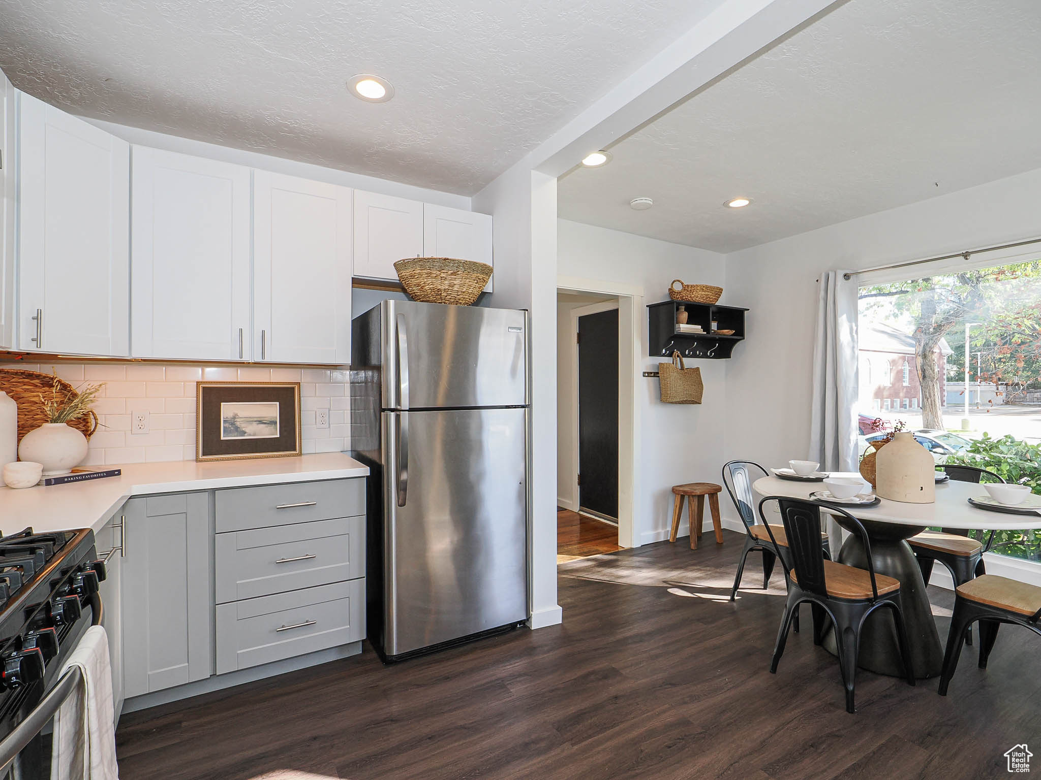 CAPITOL - Residential