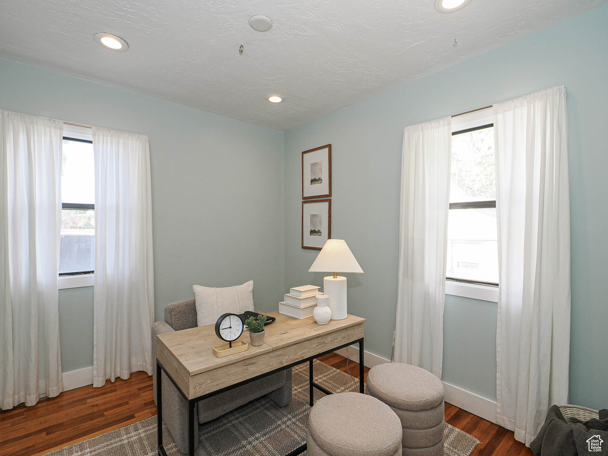 CAPITOL - Residential