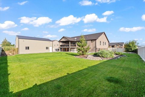 Tiny photo for 2581 W 2825 N, Farr West, UT 84404 (MLS # 2132778)