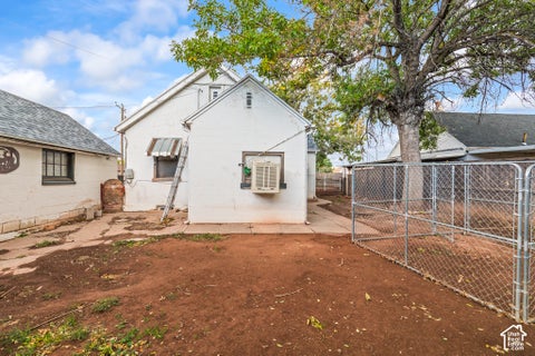 Tiny photo for 165 N 100 W, Richfield, UT 84701 (MLS # 2191445)