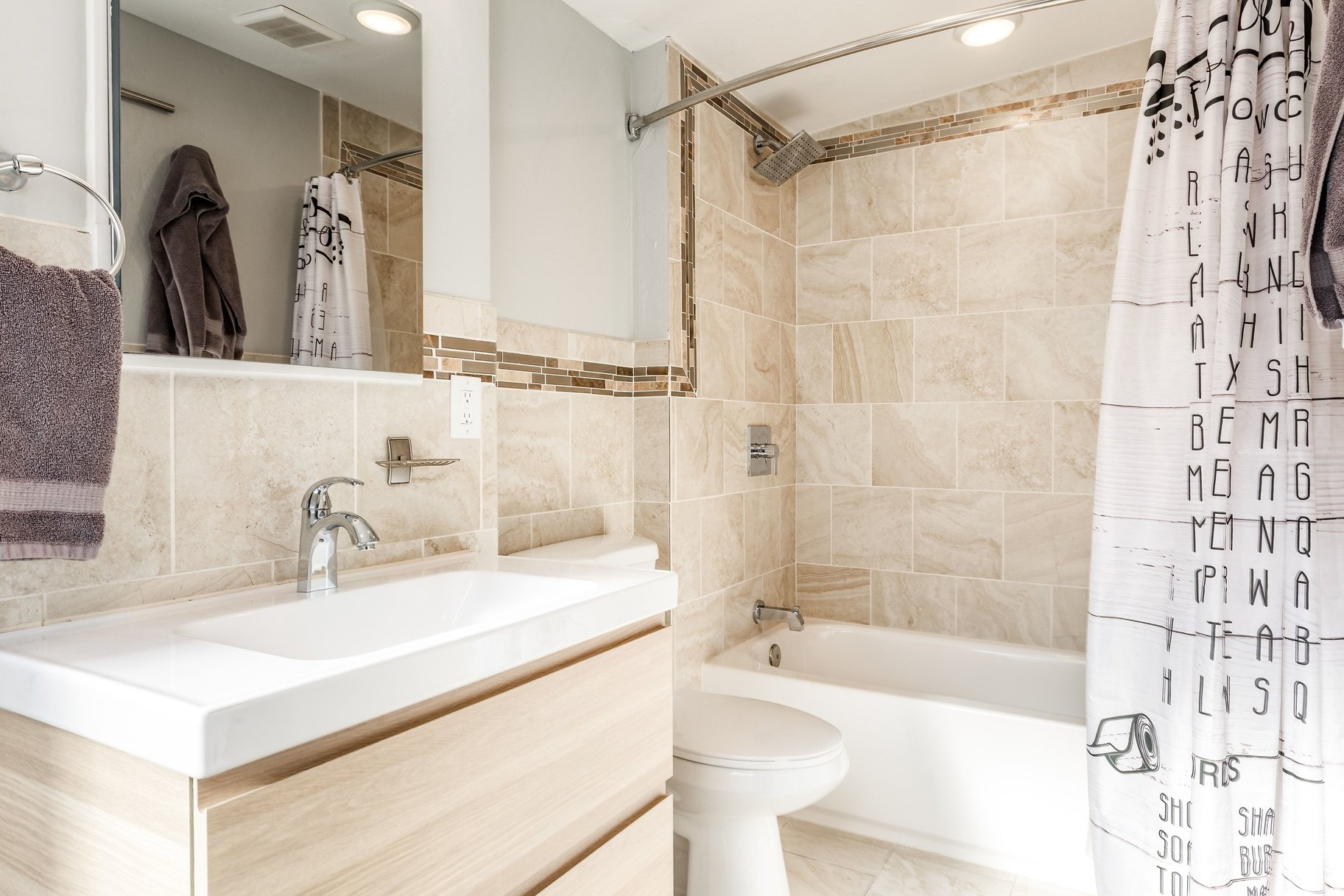 TREASURE ISLE - Residential