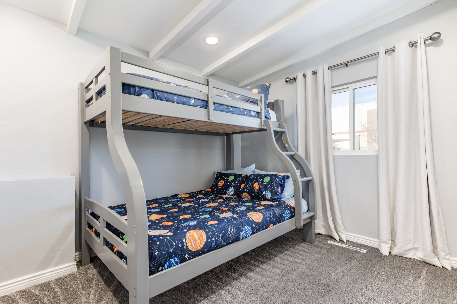 TREASURE ISLE - Residential