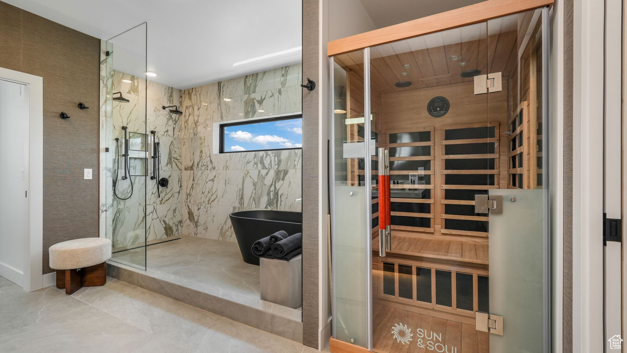 WORTHINGTON RANCH - Residential