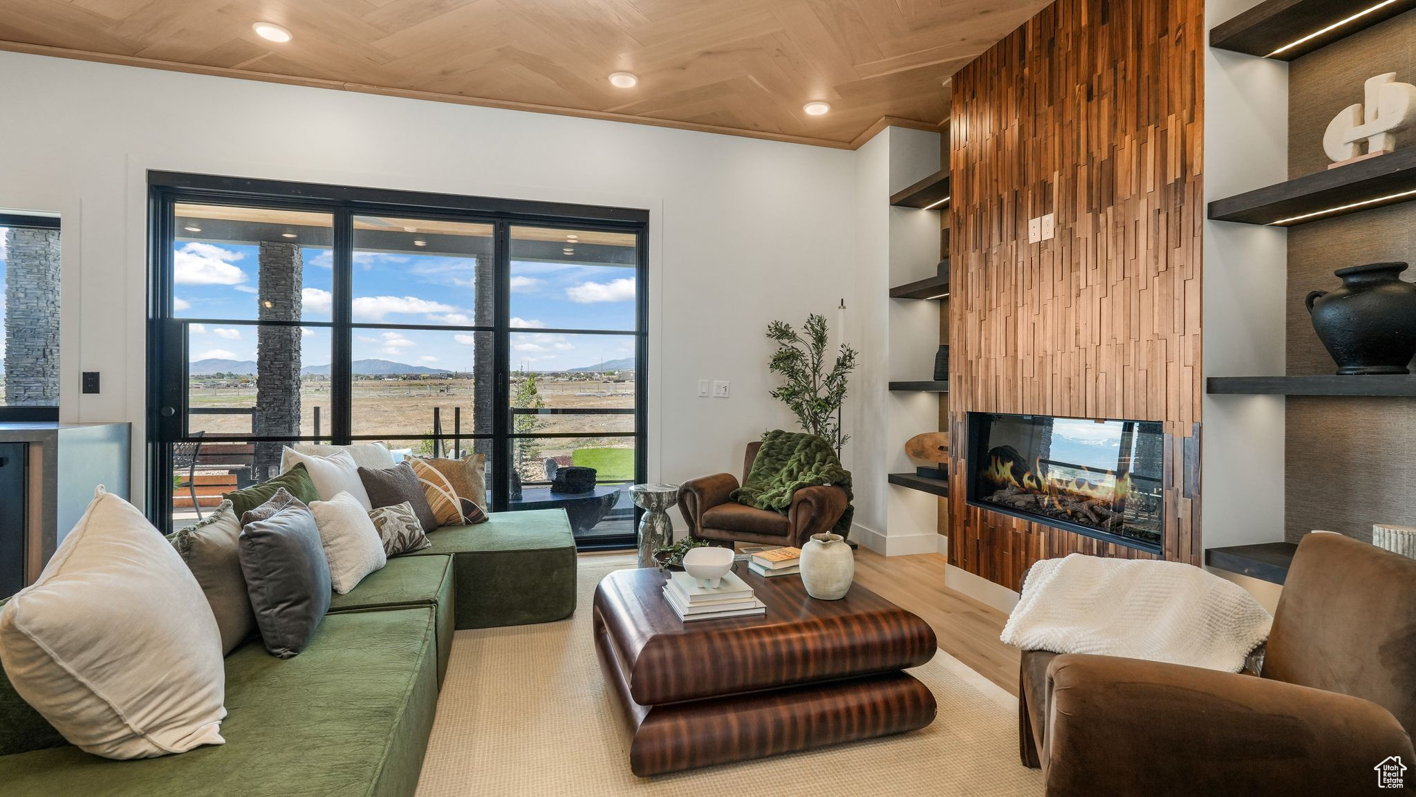 WORTHINGTON RANCH - Residential