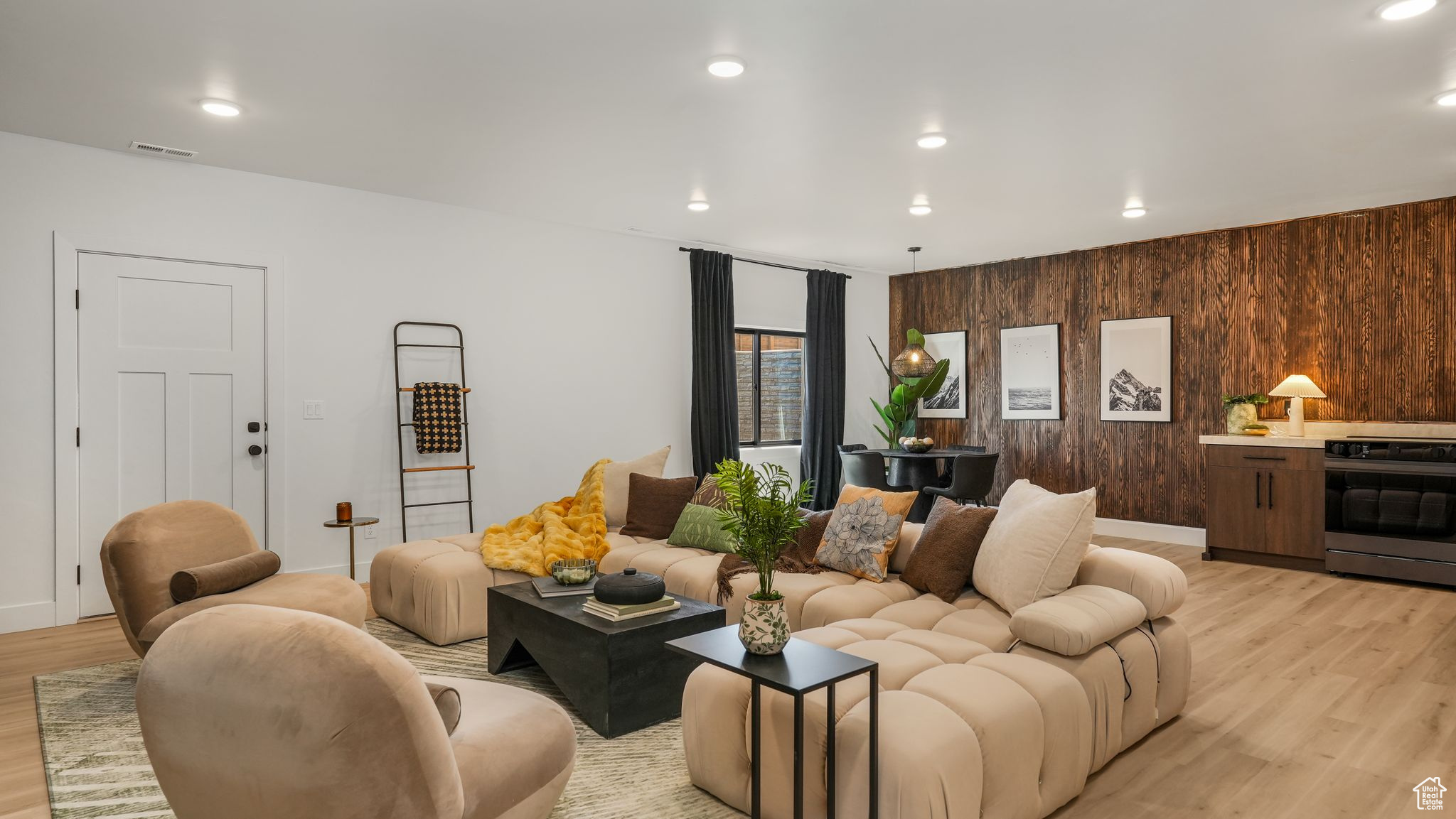 WORTHINGTON RANCH - Residential