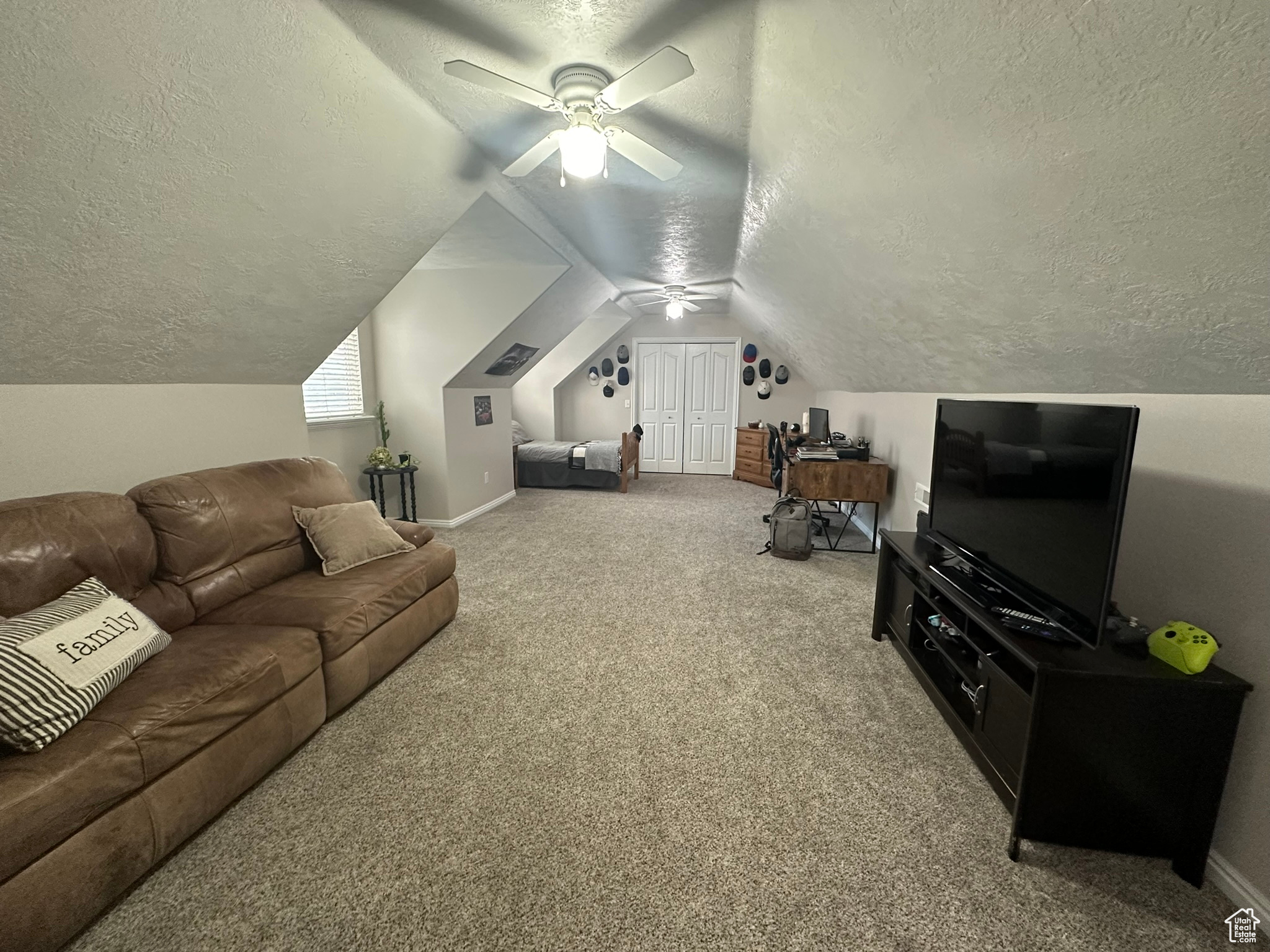 EAGLEPOINTE ESTATES - Residential