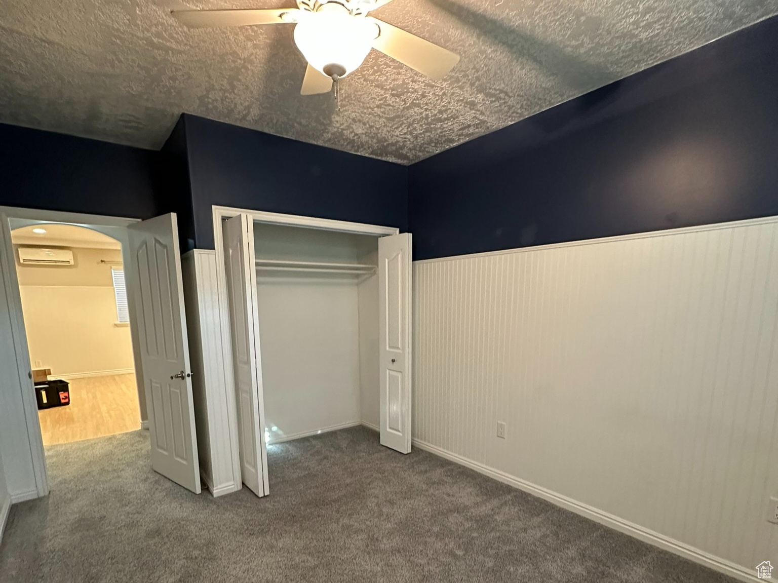 EAGLEPOINTE ESTATES - Residential