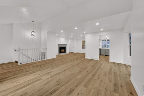 Tiny photo for 994 E 5750 S, South Ogden, UT 84405 (MLS # 2129328)