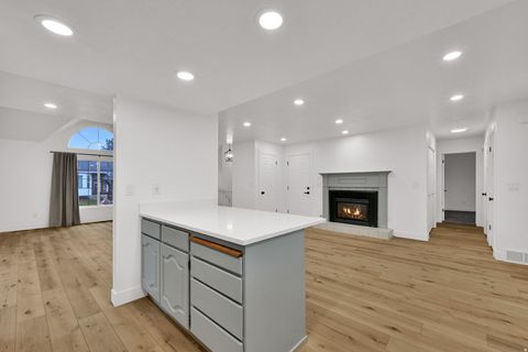 Tiny photo for 994 E 5750 S, South Ogden, UT 84405 (MLS # 2129328)