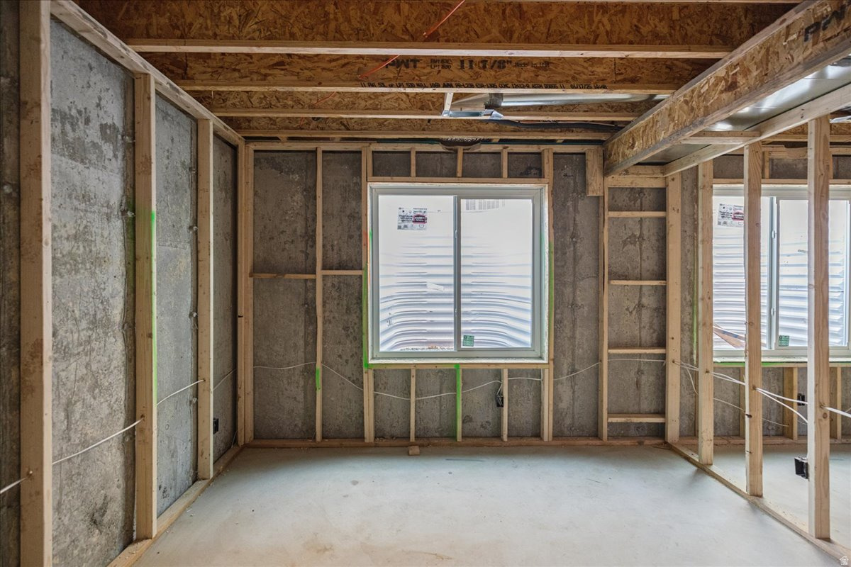 MOUNTAIN VIEW ESTATES - Residential