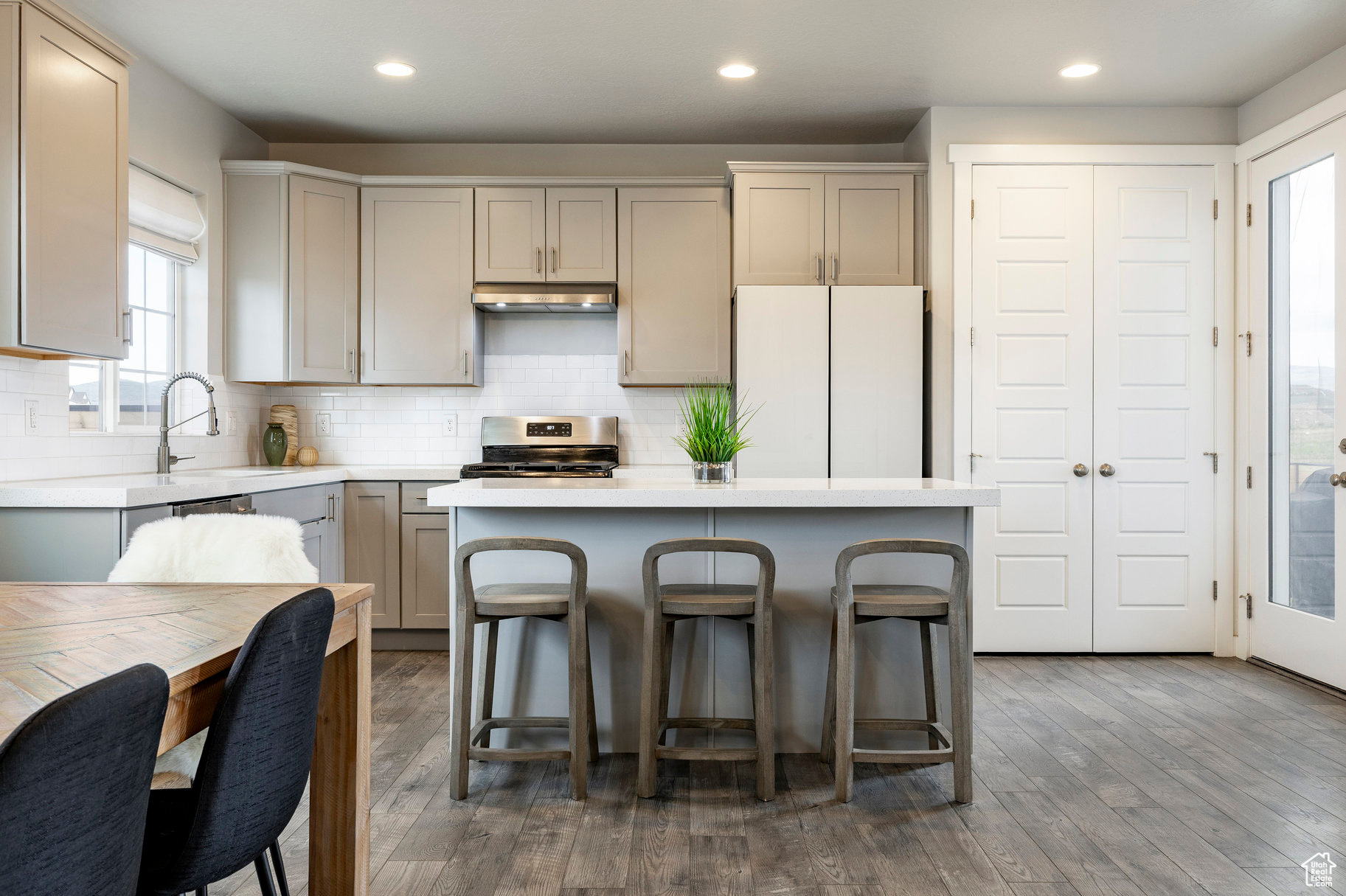 SILVER CREEK - Residential