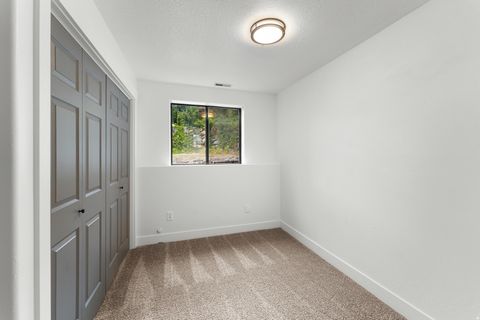 Tiny photo for 4077 DEVONSHIRE CIR, Provo, UT 84604 (MLS # 2155125)