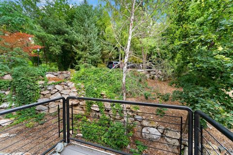 Tiny photo for 4077 DEVONSHIRE CIR, Provo, UT 84604 (MLS # 2155125)