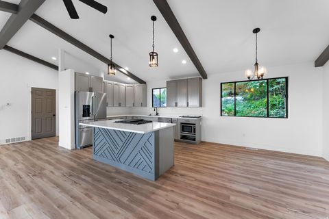Tiny photo for 4077 DEVONSHIRE CIR, Provo, UT 84604 (MLS # 2155125)