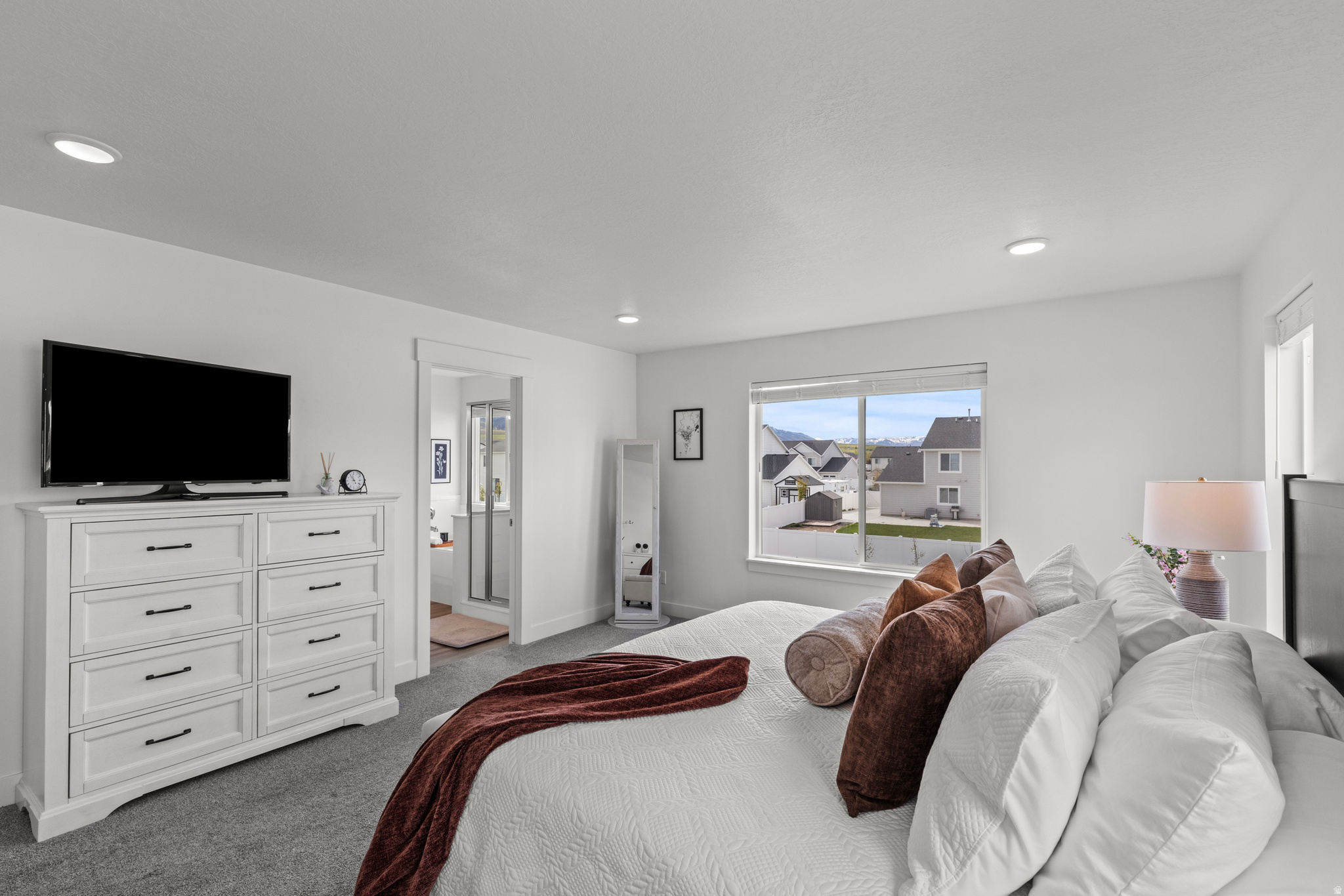 CANYON ESTATES - Residential