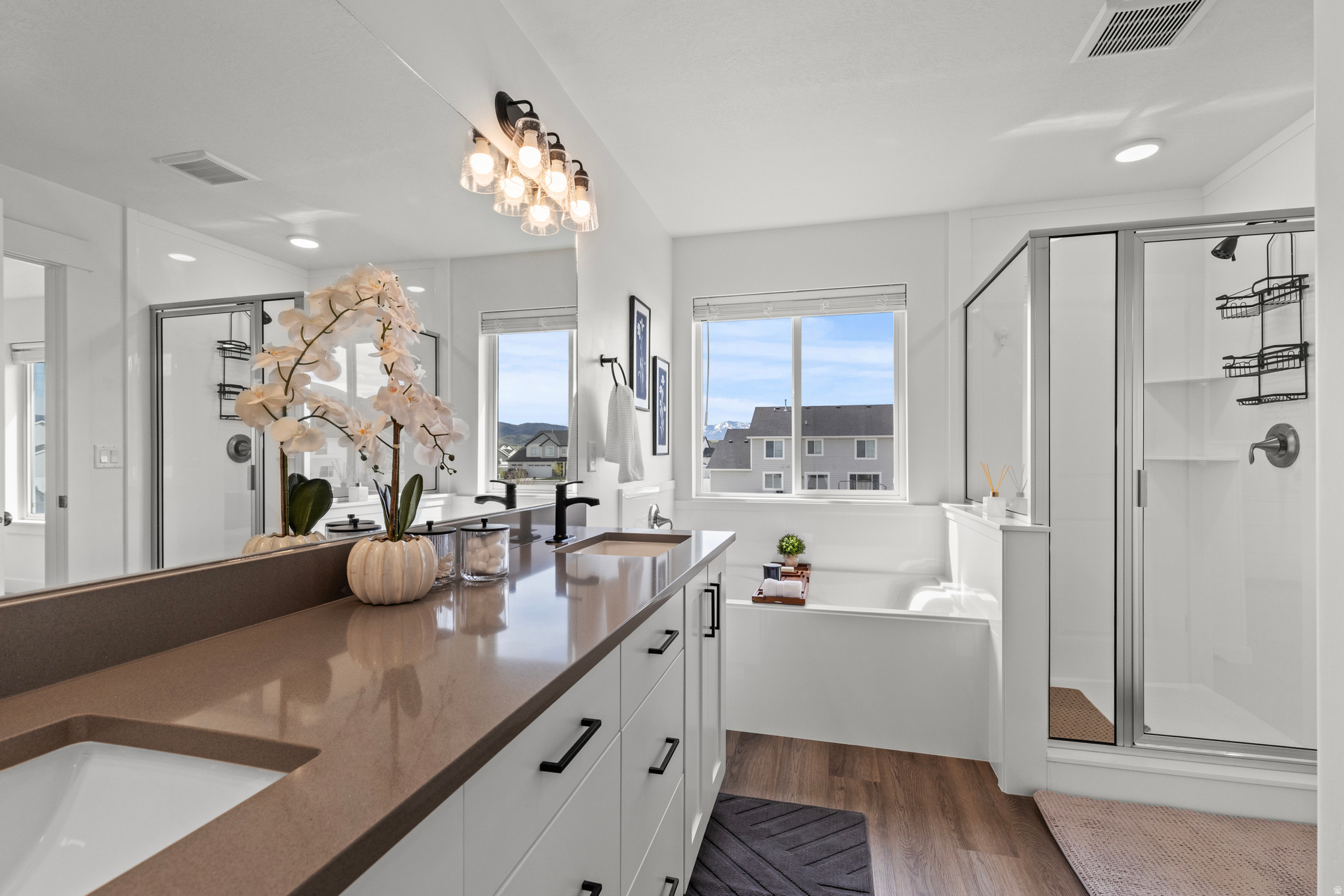 CANYON ESTATES - Residential