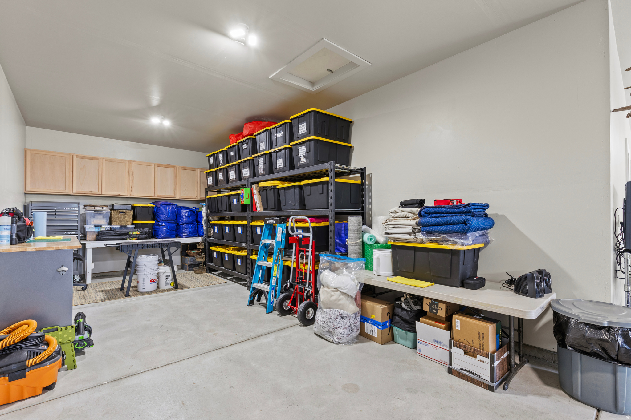 CANYON ESTATES - Residential