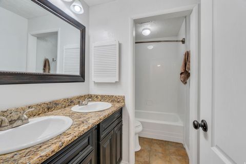 Tiny photo for 825 E THREE FOUNTAINS CIR #6, Murray, UT 84107 (MLS # 2150592)