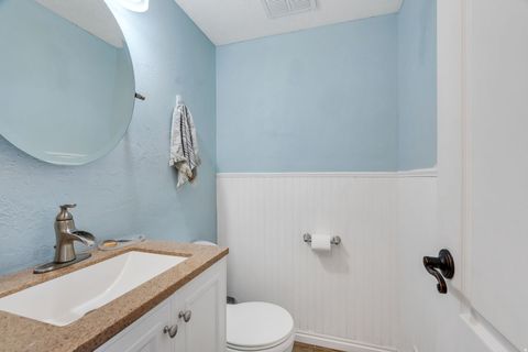 Tiny photo for 825 E THREE FOUNTAINS CIR #6, Murray, UT 84107 (MLS # 2150592)