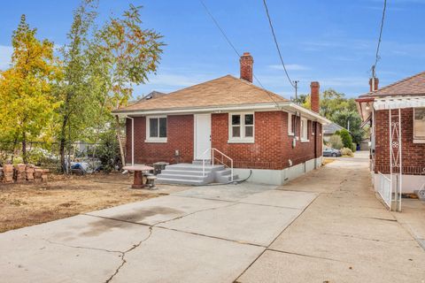 Tiny photo for 2358 VAN BUREN AVE, Ogden, UT 84401 (MLS # 2143058)