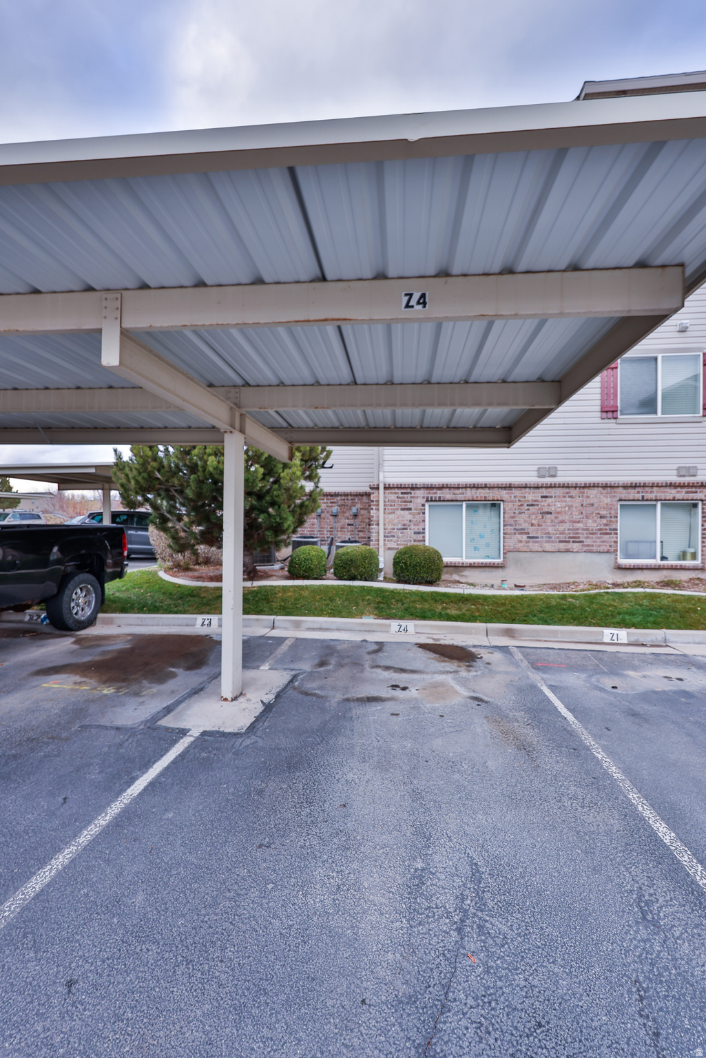 WILLOW SPRINGS - Residential