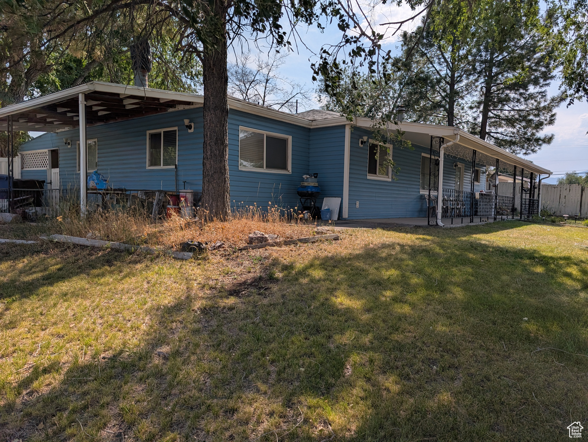 HOFFMAN HEIGHTS - Residential
