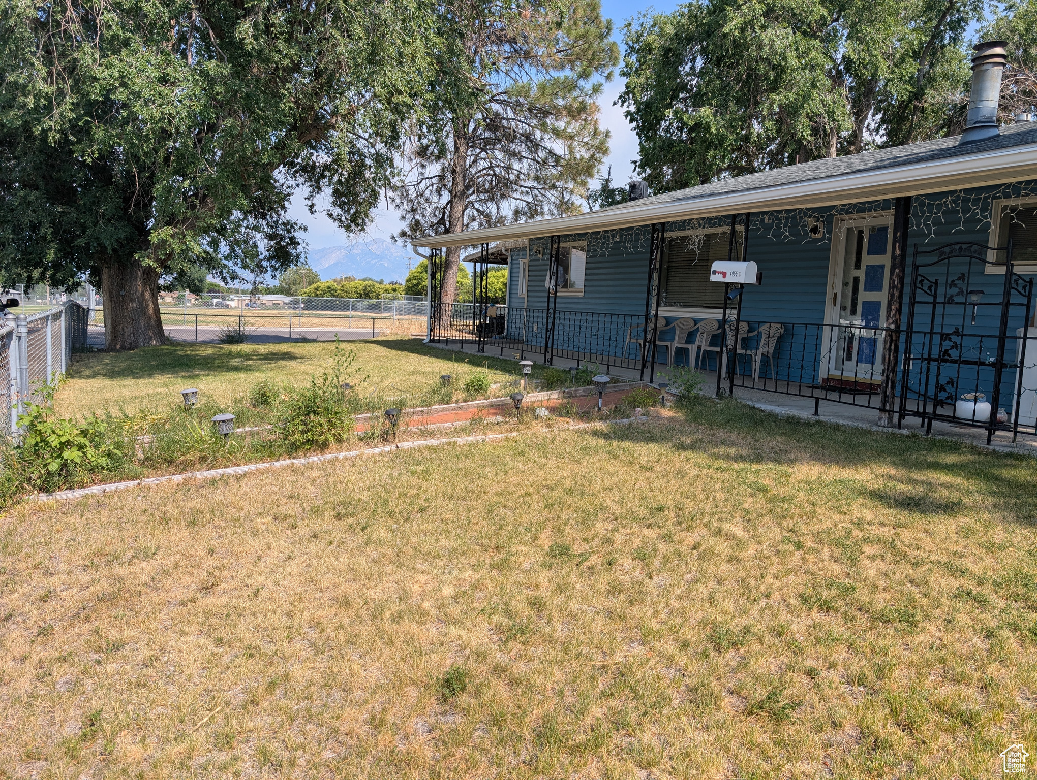 HOFFMAN HEIGHTS - Residential