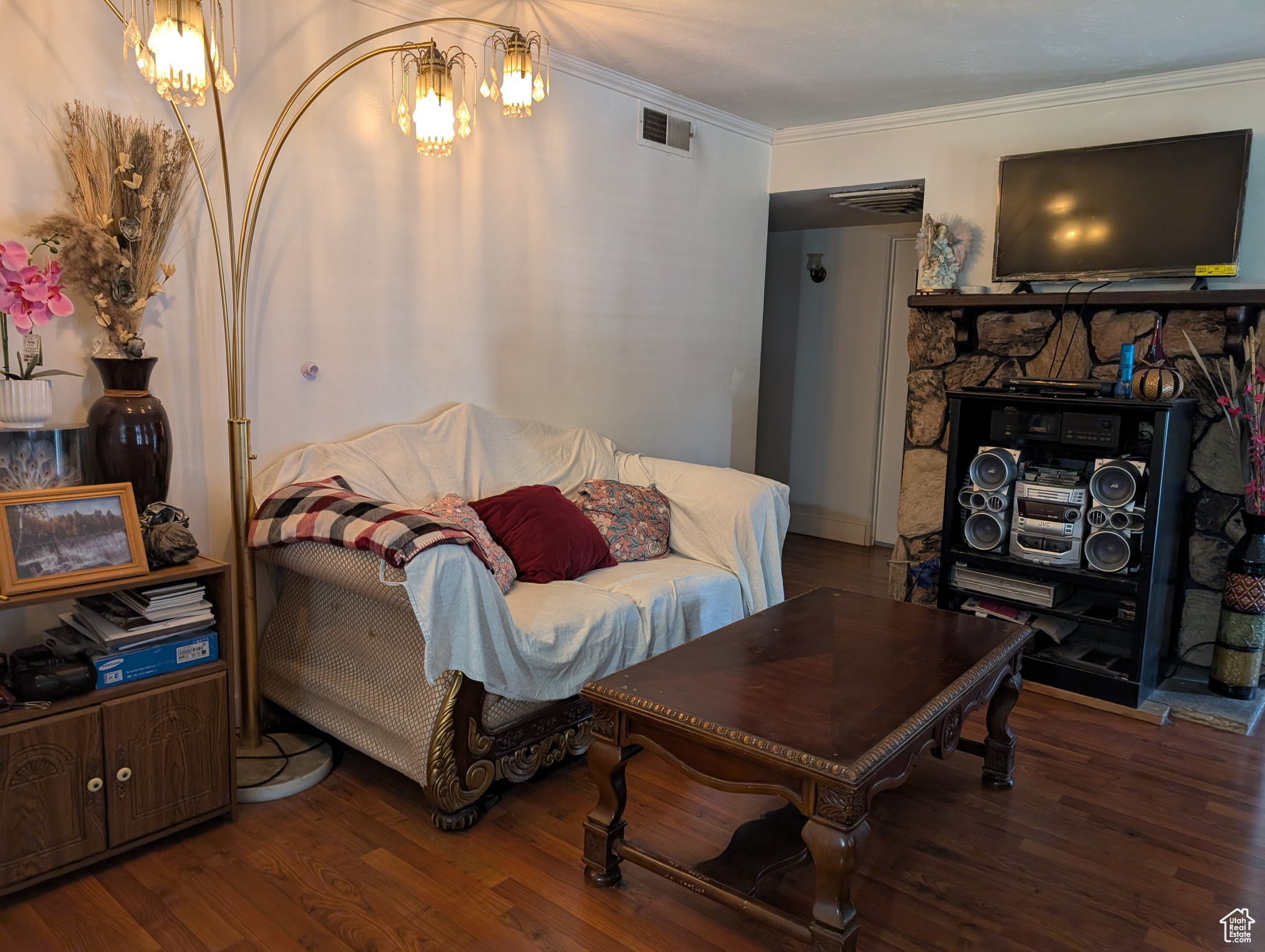 HOFFMAN HEIGHTS - Residential
