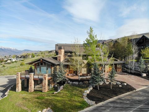 Photo of 3697 N ELKRIDGE TR E, Eden, UT 84310 (MLS # 2151766)