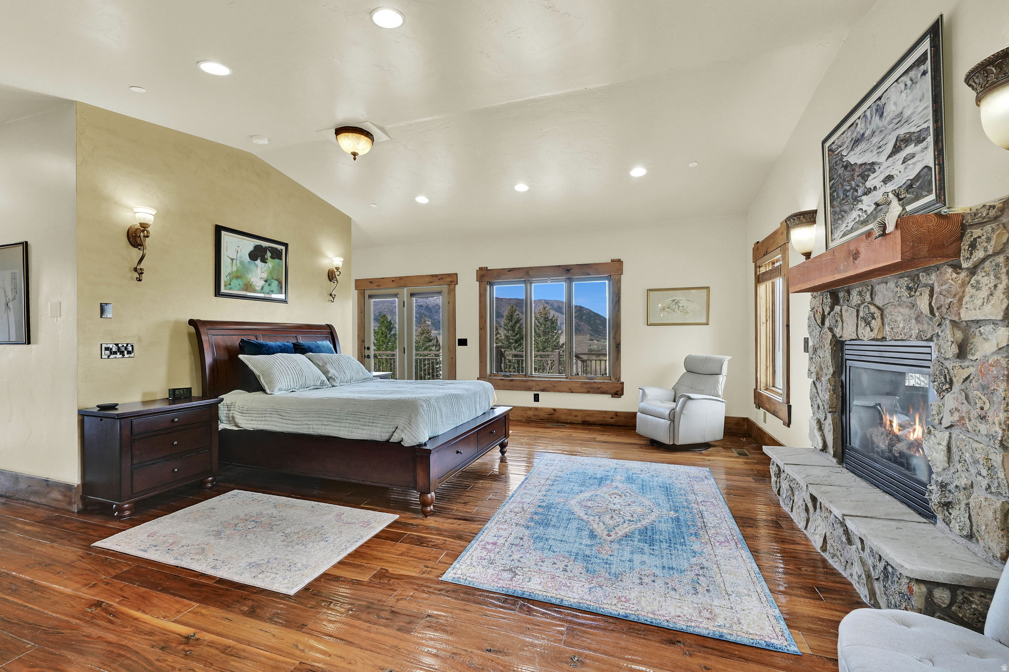 ELKHORN - Residential