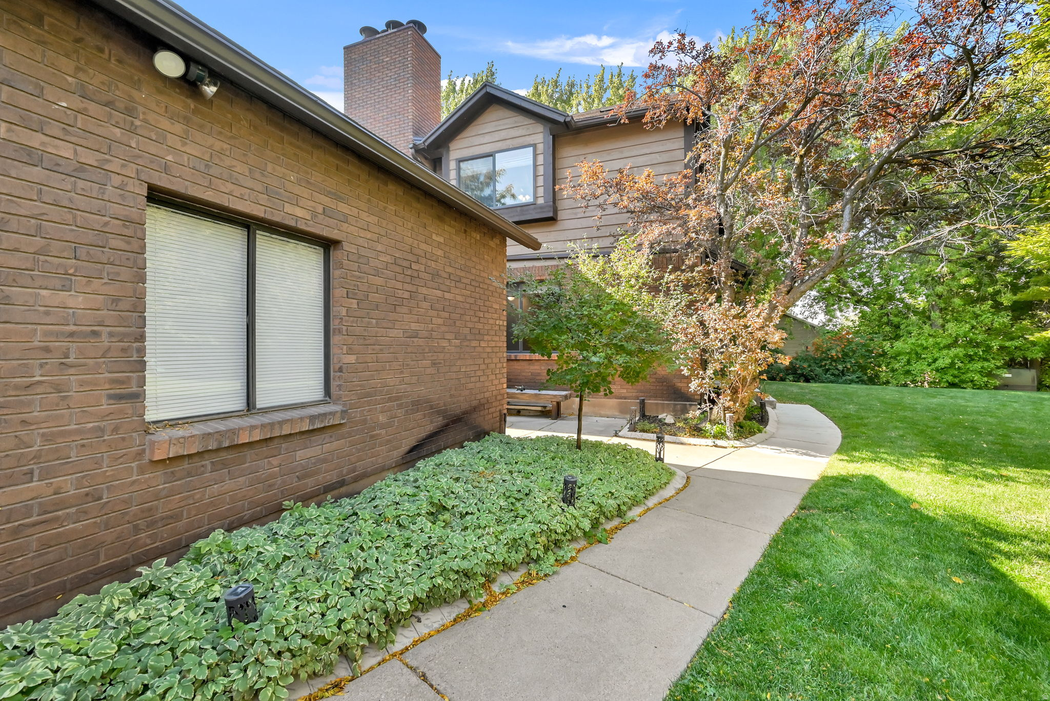 CHERRYWOOD - Residential Lease