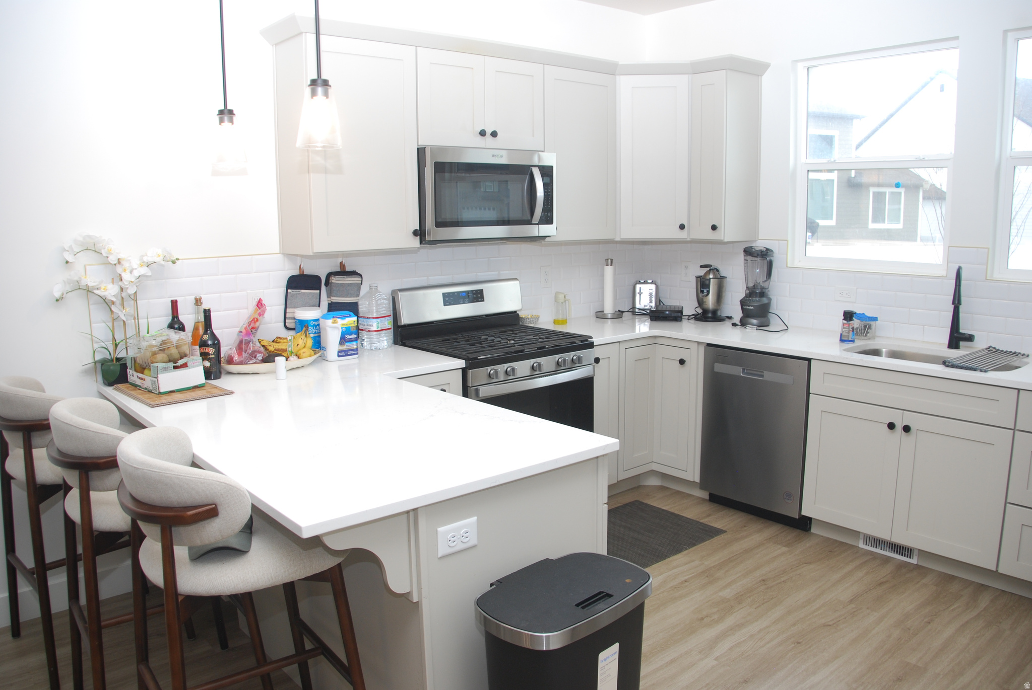 RIVER POINT - Residential