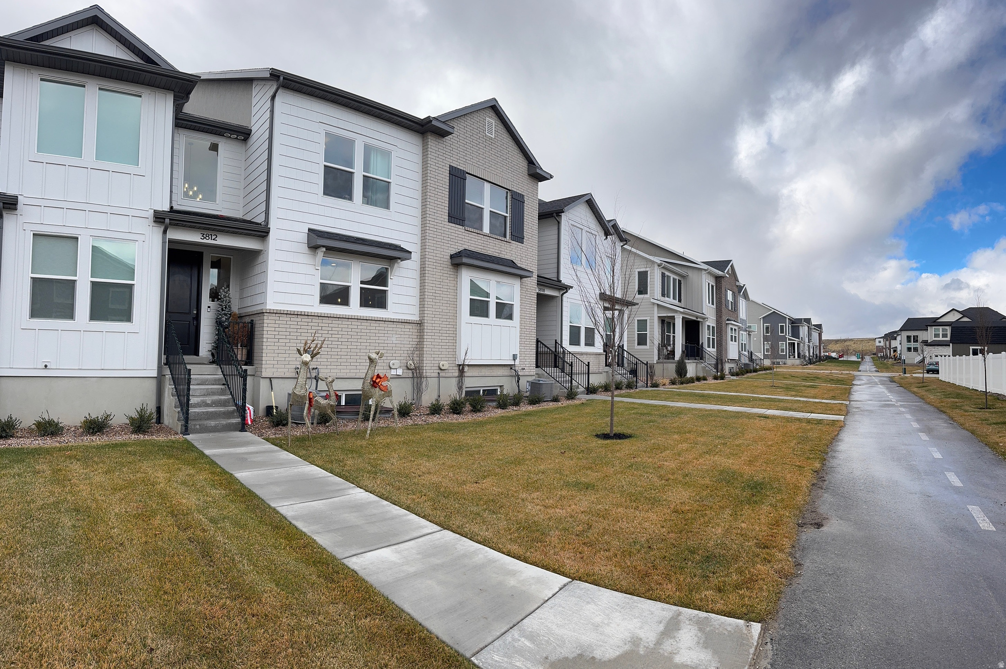 RIVER POINT - Residential