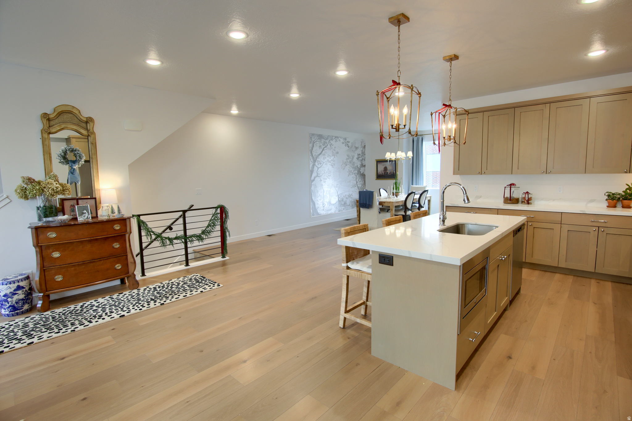 TOWNS AT 24TH - Residential