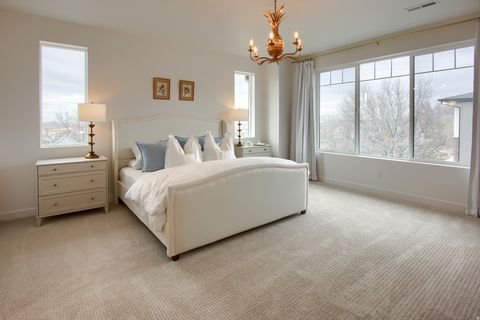 Tiny photo for 536 E 2360 S, Ogden, UT 84401 (MLS # 2126995)