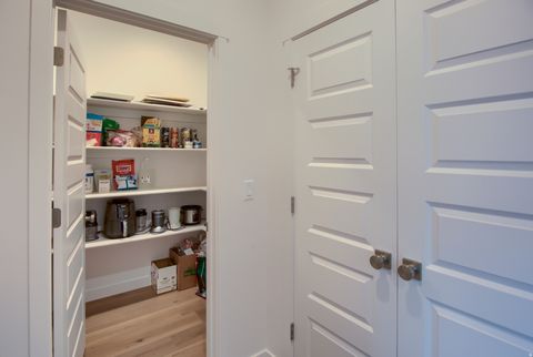 Tiny photo for 536 E 2360 S, Ogden, UT 84401 (MLS # 2126995)