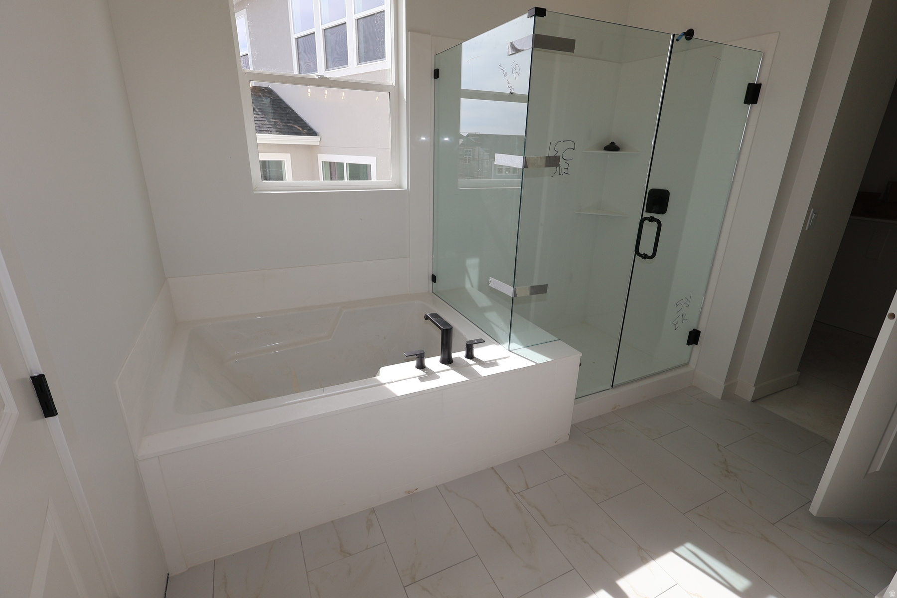EASTRIDGE PARK - Residential